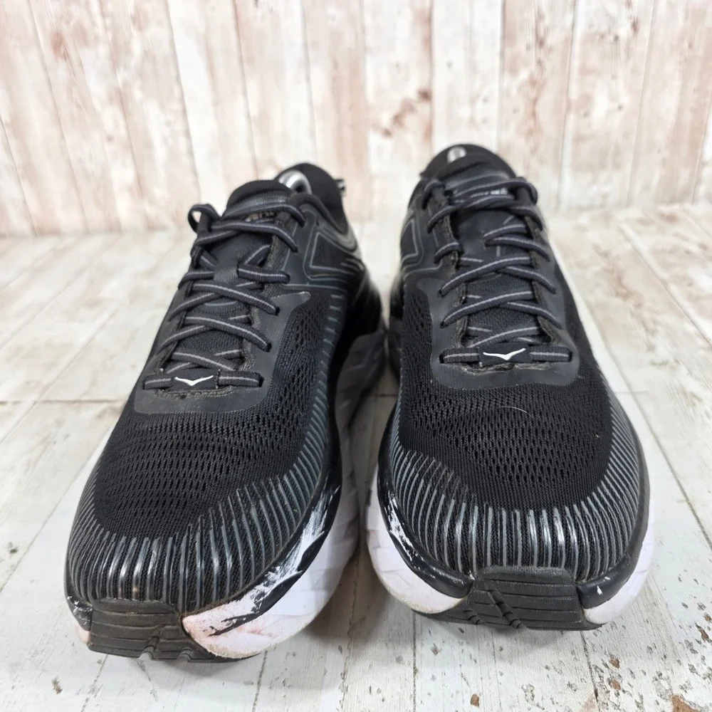 Hoka One One hoka one